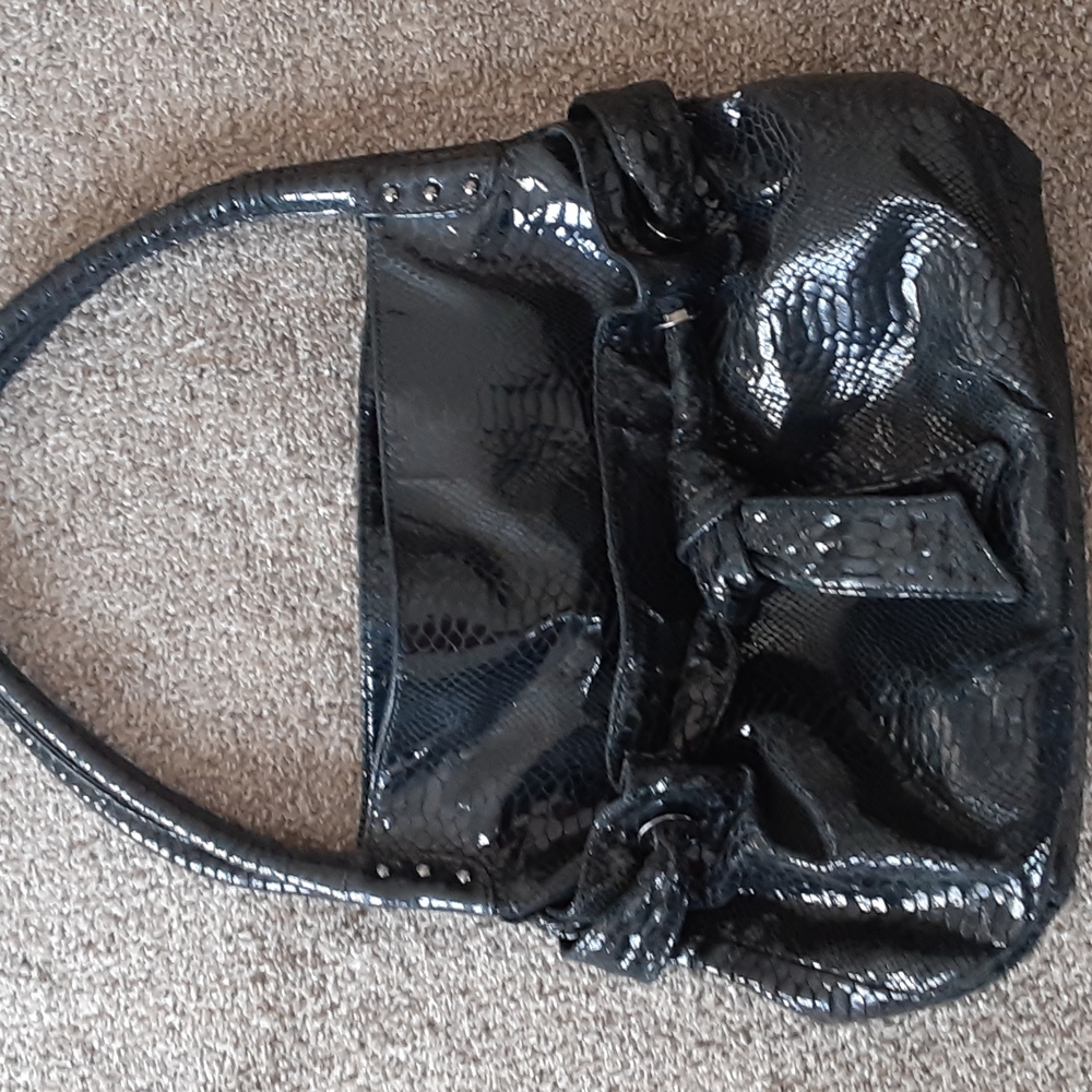 Perlina Black Croc Embossed Patent Leather Bag